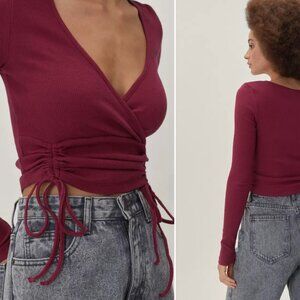 Nasty Gal Front Ruched Long Sleeve Crop Top SZ4